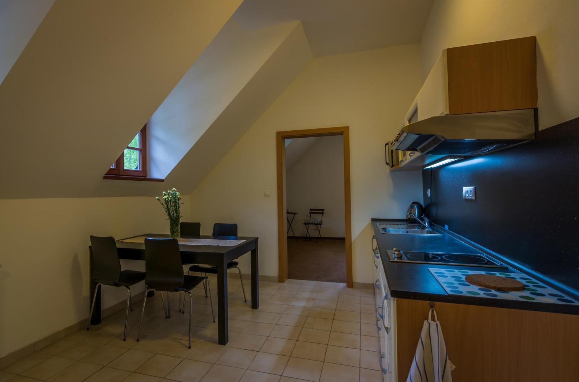Apartmany Weissov Dom Banska Stiavnica Ruang foto