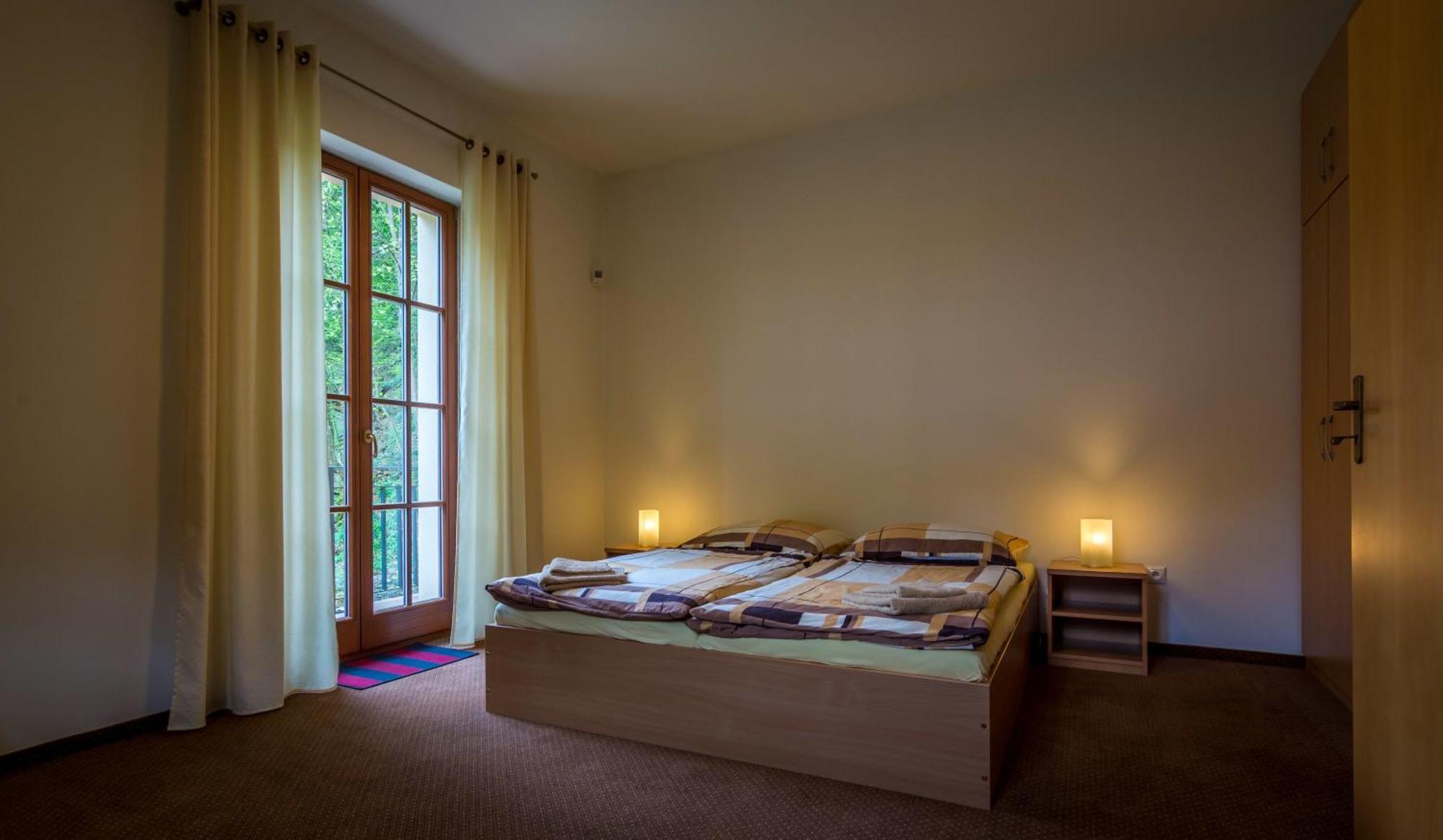 Apartmany Weissov Dom Banska Stiavnica Ruang foto